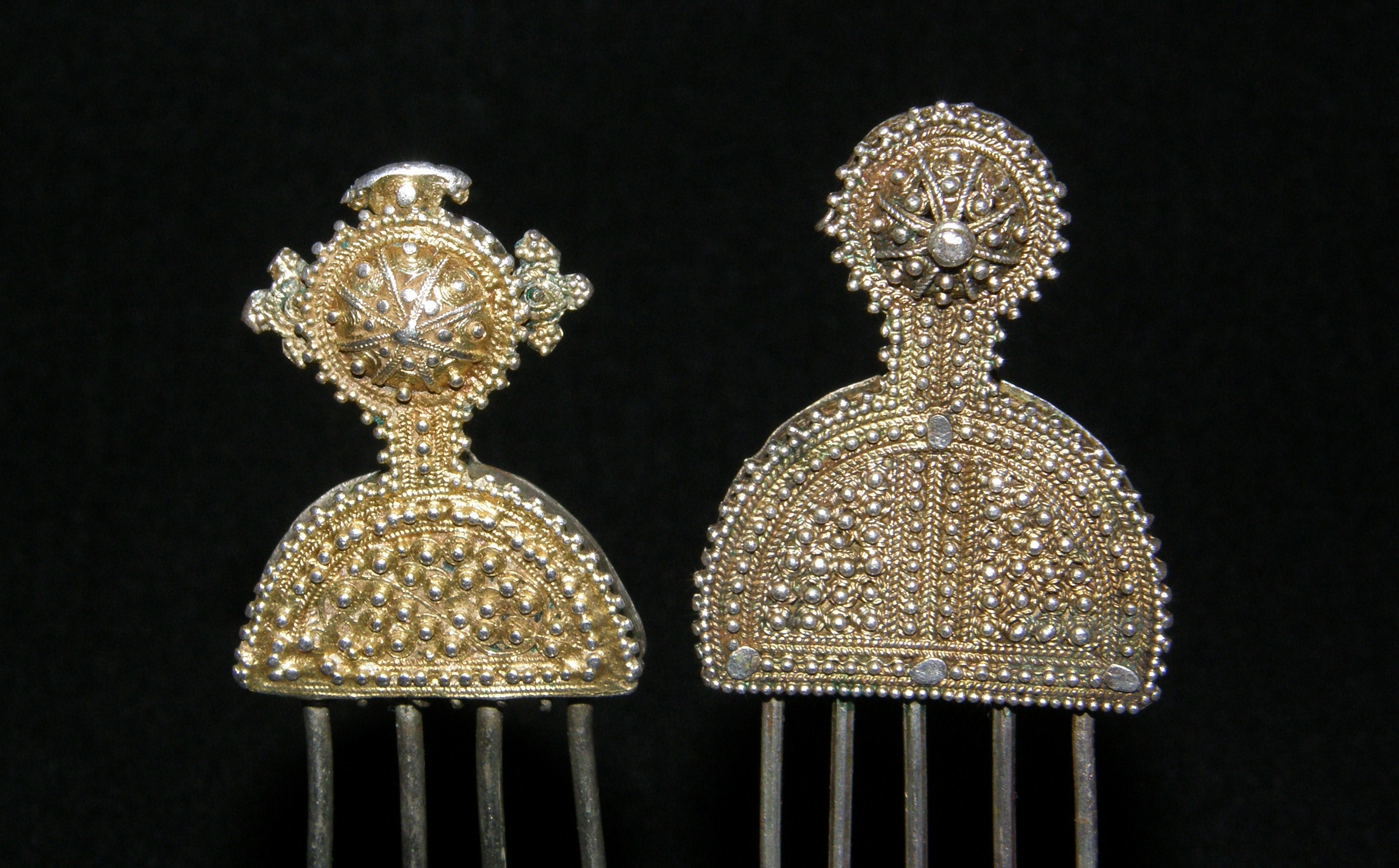 Ethnic silver hairpins