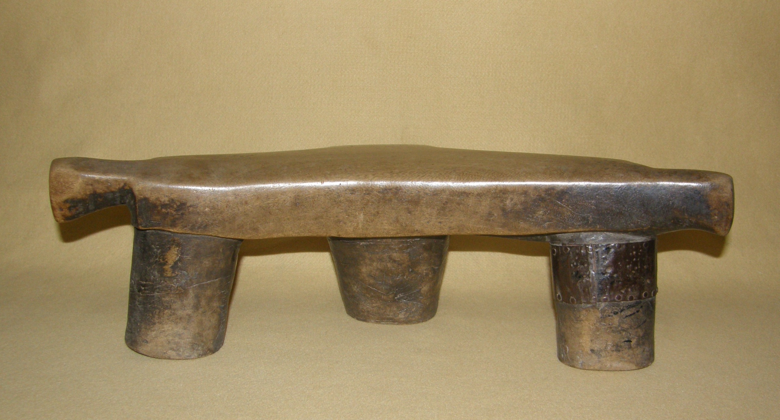 DINKA 19